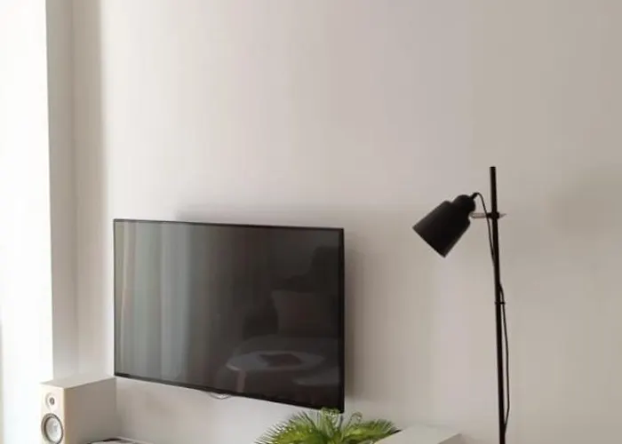 Forest Paradise 아파트 *